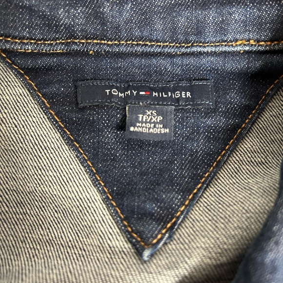 Tommy Hilfiger Jean jacket. - Picture 3 of 5